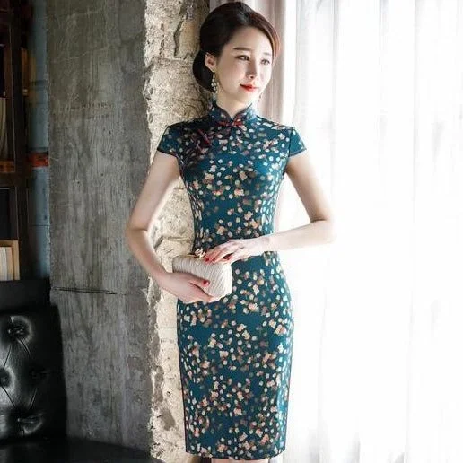 Cap Sleeve Knee Length Floral Silk Cheongsam Chinese Dress